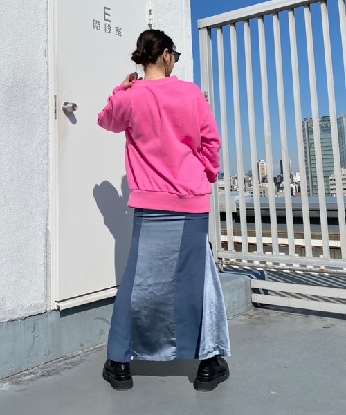 SHAGGIE（シャギー）の「切り替えサテンマーメイドスカート（スカート・レディース・ブラック/パープル/ブルー・MEDIUM/SMALL）」の13枚目の写真