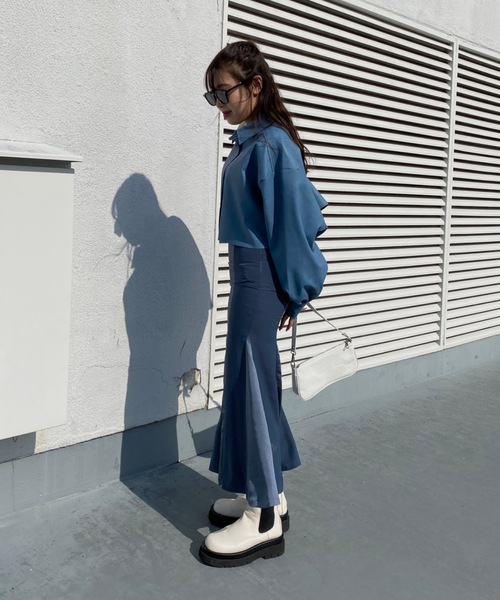 SHAGGIE（シャギー）の「切り替えサテンマーメイドスカート（スカート・レディース・ブラック/パープル/ブルー・MEDIUM/SMALL）」の16枚目の写真