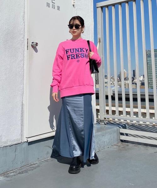 SHAGGIE（シャギー）の「切り替えサテンマーメイドスカート（スカート・レディース・ブラック/パープル/ブルー・MEDIUM/SMALL）」の8枚目の写真