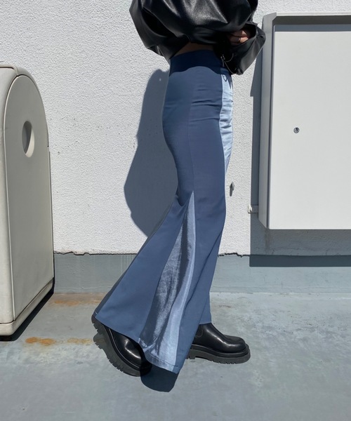 SHAGGIE（シャギー）の「切り替えサテンマーメイドスカート（スカート・レディース・ブラック/パープル/ブルー・MEDIUM/SMALL）」の6枚目の写真