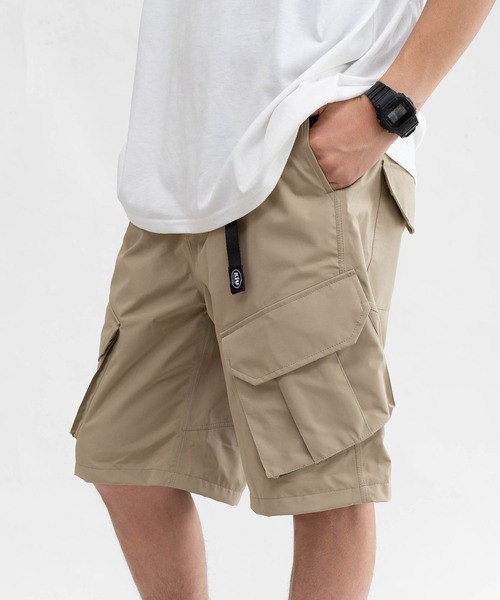 KiU(キウ)の「ウォーターリペレント カーゴショーツ(カーゴパンツ・メンズ・ブラック/ベージュ/カーキ・LARGE/X-LARGE)」の11枚目の写真