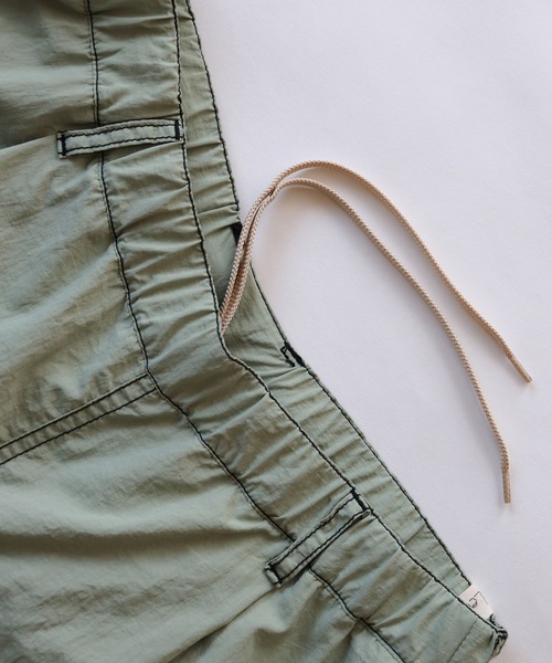 AlexanderLeeChang(アレキサンダーリーチャン)の「NYLON CARGO PANTS AC-042203(カーゴパンツ・メンズ・スカイブルー/グレー/ブラック・3/2)」の8枚目の写真