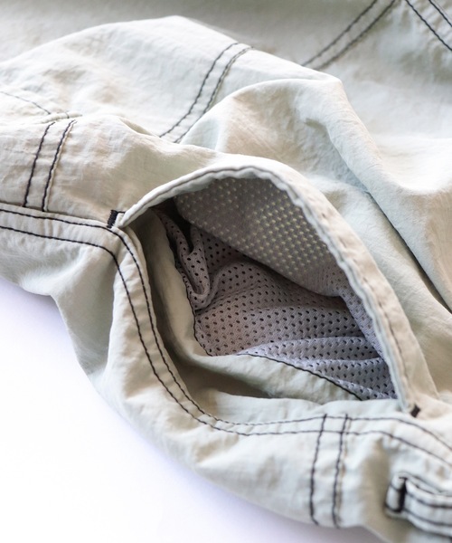 AlexanderLeeChang(アレキサンダーリーチャン)の「NYLON CARGO PANTS AC-042203(カーゴパンツ・メンズ・スカイブルー/グレー/ブラック・3/2)」の18枚目の写真
