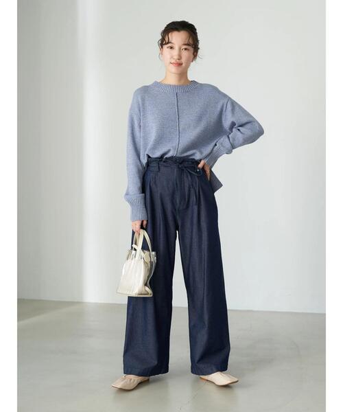 earth music&ecology(アースミュージックアンドエコロジー)の「デニム見えニットプルオーバー*(ニット/セーター・レディース・オフホワイト/ピンク/ダークブルー・FREE)」の4枚目の写真