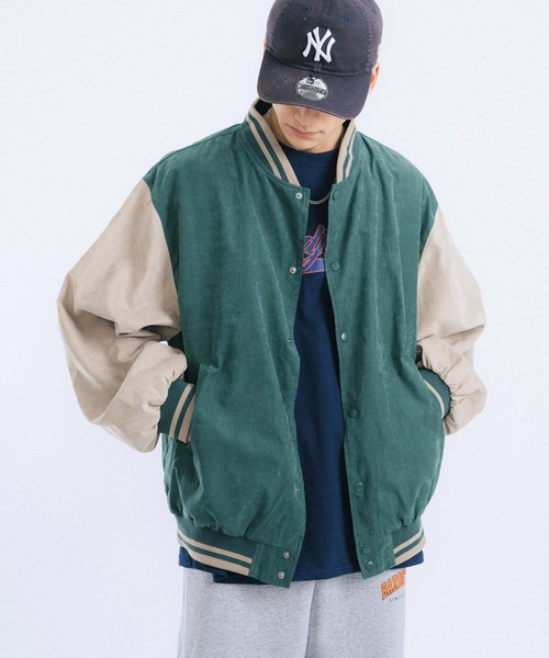 Ressaca（レサーカ）の「オーバーサイズ ピーチスキン スタジャン バーシティジャケット（スタジャン・メンズ・ブラック/ベージュ/ブルー/グリーン・M/L）」の4枚目の写真