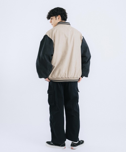 Ressaca（レサーカ）の「オーバーサイズ ピーチスキン スタジャン バーシティジャケット（スタジャン・メンズ・ブラック/ベージュ/ブルー/グリーン・M/L）」の6枚目の写真