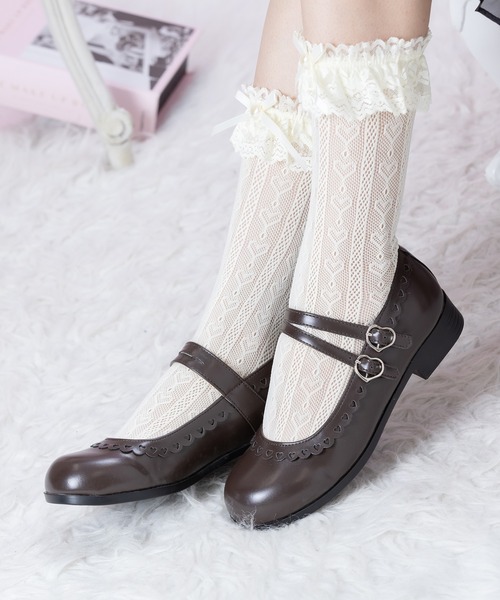 BODYLINE(ボディライン)の「レディーズ ハートバックルダブルストラップシューズ(パンプス・レディース・オフホワイト/サックスブルー/レッド/ブラウン/ブラック・S/M/L)」の3枚目の写真
