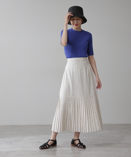 N.（N. Natural Beauty Basic）（エヌエヌナチュラルビューティーベーシック）の「◆コットンレーヨンランダムリブニット（ニット/セーター・レディース・グレイッシュベージュ/クリーム/ブルー/ネイビー/イエロー・MEDIUM）」の18枚目の写真