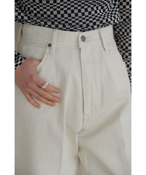 CIMARRON(シマロン)の「(CIMARRON)ワイドデニムパンツ(デニムパンツ・レディース・ホワイト/ブルー・25/26)」の11枚目の写真