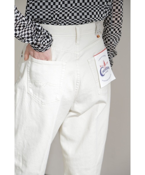 CIMARRON(シマロン)の「(CIMARRON)ワイドデニムパンツ(デニムパンツ・レディース・ホワイト/ブルー・25/26)」の13枚目の写真