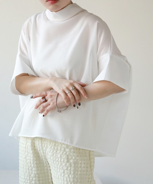 Bab(バブ)の「ボタン付変形ブラウス(シャツ/ブラウス・レディース・ブラック/ベージュ/オフホワイト/ピンク/A/B・M)」の21枚目の写真