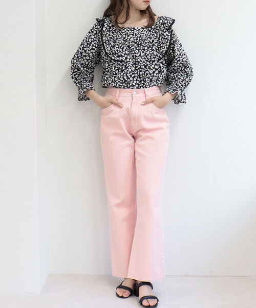 fredy emue（フレディエミュ）の「スクエアフリル花柄ブラウス（シャツ/ブラウス・レディース・ホワイト系その他4/ブラック系その他3/グリーン系その他3/ブルー系その他3・38）」の14枚目の写真