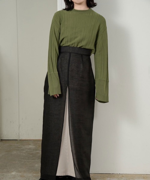 lawgy(ラウジー)の「long cuffs pleats knit(ニット/セーター・レディース・クリーム/ブラウン/グリーン・FREE)」の7枚目の写真