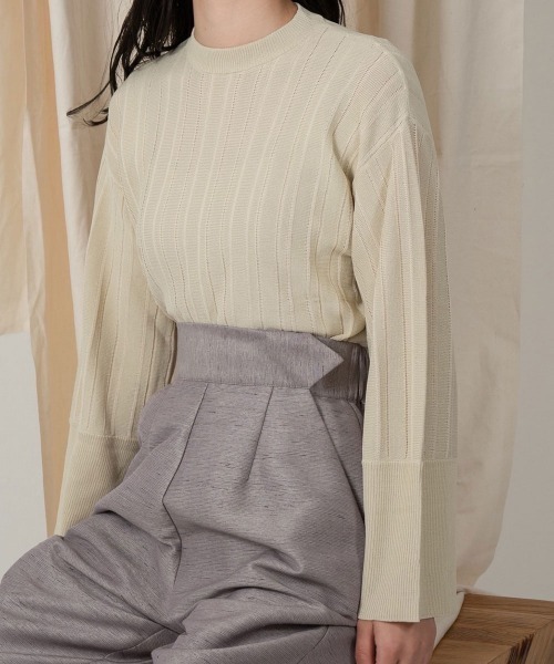 lawgy(ラウジー)の「long cuffs pleats knit(ニット/セーター・レディース・クリーム/ブラウン/グリーン・FREE)」の5枚目の写真