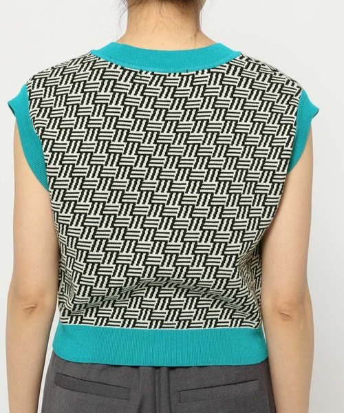 PAGEBOY（ページボーイ）の「モードキカミニベスト（ベスト・レディース・チャコールグレー/ブラック/グリーン系その他・FREE）」の16枚目の写真