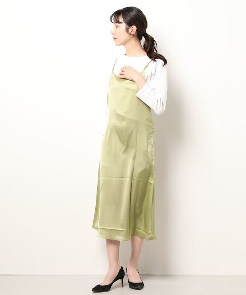 aimoha（アイモハ）の「デザインサテンキャミソールワンピース (SS)（ワンピース・レディース・ブラック/シャンパン/グリーン・LARGE/MEDIUM）」の6枚目の写真