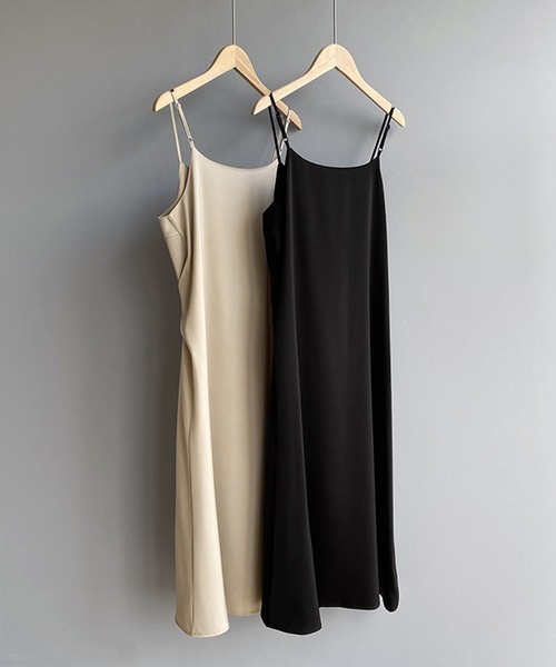 aimoha（アイモハ）の「デザインサテンキャミソールワンピース (SS)（ワンピース・レディース・ブラック/シャンパン/グリーン・LARGE/MEDIUM）」の17枚目の写真
