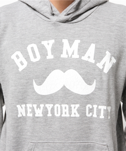 WHO'S WHO gallery(フーズフーギャラリー)の「【期間限定セール】【BOYMAN】クラックカレッジフードパーカー(パーカー・メンズ・ホワイト/ネイビー/グレー/ブラック・MEDIUM/SMALL/LARGE)」の12枚目の写真