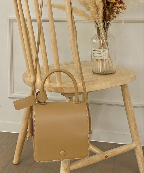 apres jour clair(アプレジュールクレア)の「【apres jour clair×ARIAZ】2WAYスクエアハンドバッグ(ハンドバッグ・レディース・ベージュ/ブラック・FREE)」の9枚目の写真