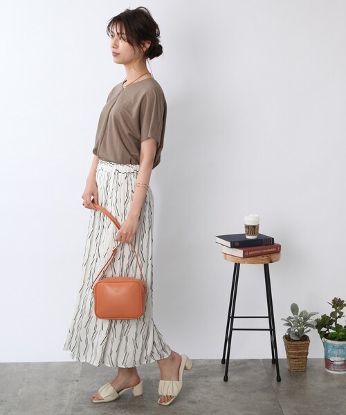 DRESKIP(ドレスキップ)の「◆スクエアショルダーバッグ(ショルダーバッグ・レディース・グレー/オレンジ/グリーン/アイボリー・00)」の21枚目の写真