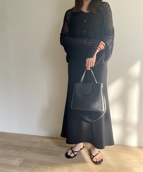 ISOOK(アイスー)の「【ZOZOTOWN限定】2way flap leather bag / 2wayフラップレザーバッグ(ハンドバッグ・レディース・ベージュ/ブラック/カーキ・FREE)」の10枚目の写真