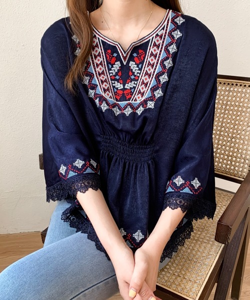 ABITOKYO(アビトーキョー)の「カラー刺繍ブラウス(シャツ/ブラウス・レディース・ベージュ/ネイビー/ホワイト・S/M)」の22枚目の写真