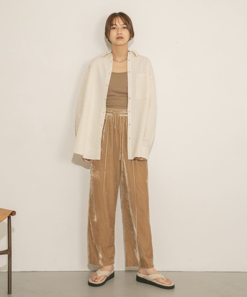 KBF(ケイビーエフ)の「フクレジャガードシャツ(シャツ/ブラウス・レディース・ブラック/カーキ/アイボリー・ONE)」の13枚目の写真