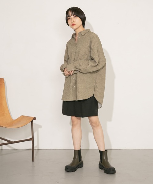 KBF(ケイビーエフ)の「フクレジャガードシャツ(シャツ/ブラウス・レディース・ブラック/カーキ/アイボリー・ONE)」の20枚目の写真