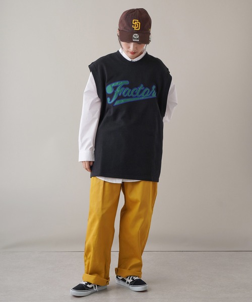 SPINNS（スピンズ）の「FACTORフロントロゴデザイン 裏毛スウェットベスト（スウェット・レディース・ブラック/ネイビー/マスタード/オートミール/杢グレー・ONESIZE）」の6枚目の写真