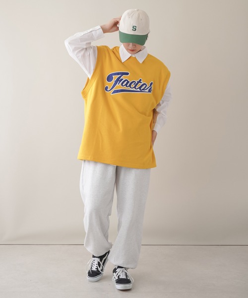 SPINNS（スピンズ）の「FACTORフロントロゴデザイン 裏毛スウェットベスト（スウェット・レディース・ブラック/ネイビー/マスタード/オートミール/杢グレー・ONESIZE）」の20枚目の写真