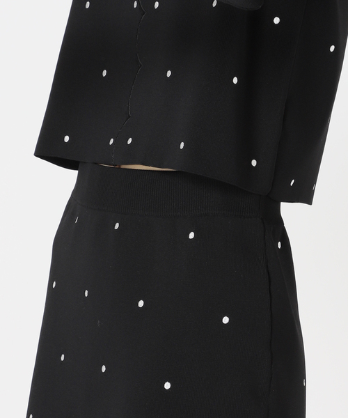 U by SPICK&SPAN（ユーバイスピックアンドスパン）の「≪追加≫ドット刺繍ニットカーディガン（ニット/セーター・レディース・ブラック・FREE）」の6枚目の写真