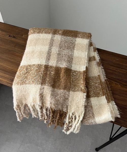 CAPRICIEUX LE'MAGE（カプリシューレマージュ）の「リサイクルストール（ストール/ショール・レディース・ベージュ/グレー・FREE）」の12枚目の写真