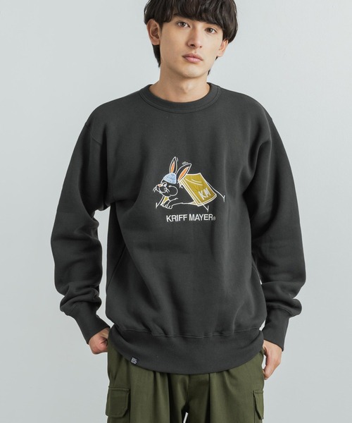 KRIFF MAYER(クリフメイヤー)の「KRIFF MAYER クリフメイヤー オーバーサイズ 裏起毛ブランドロゴ刺繍クルーネックスウェット(スウェット・メンズ・レンガ/チャコール/ナチュラル/グリーン/モカ/グレー/ネイビー・L/XL/M)」の3枚目の写真