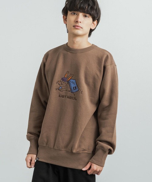 KRIFF MAYER(クリフメイヤー)の「KRIFF MAYER クリフメイヤー オーバーサイズ 裏起毛ブランドロゴ刺繍クルーネックスウェット(スウェット・メンズ・レンガ/チャコール/ナチュラル/グリーン/モカ/グレー/ネイビー・L/XL/M)」の4枚目の写真