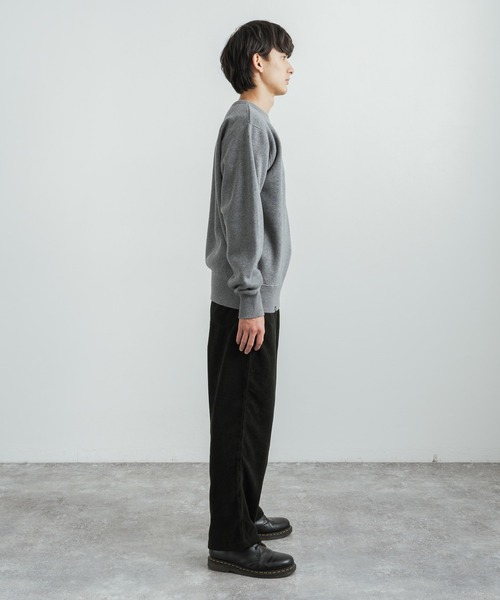 KRIFF MAYER(クリフメイヤー)の「KRIFF MAYER クリフメイヤー オーバーサイズ 裏起毛ブランドロゴ刺繍クルーネックスウェット(スウェット・メンズ・レンガ/チャコール/ナチュラル/グリーン/モカ/グレー/ネイビー・L/XL/M)」の17枚目の写真