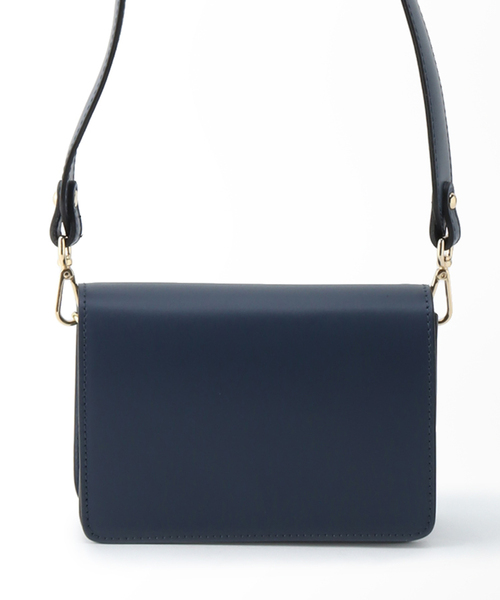 AULENTTI（オウレンティ）の「【AULENTTI/オウレンティ】レザーアコーディオンBAG：バッグ（ショルダーバッグ・レディース・ブラック/ネイビー・FREE）」の7枚目の写真