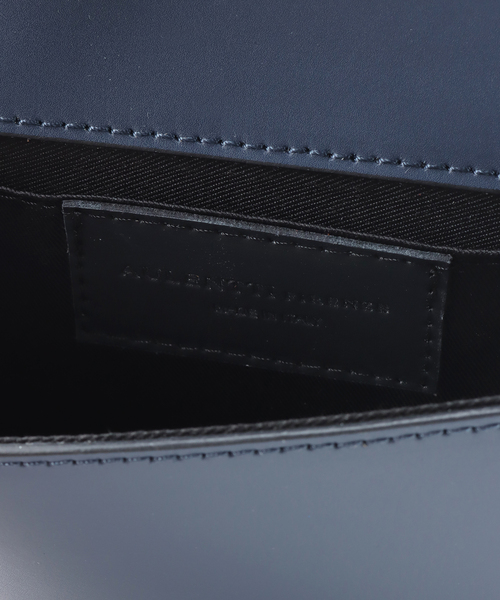 AULENTTI（オウレンティ）の「【AULENTTI/オウレンティ】レザーアコーディオンBAG：バッグ（ショルダーバッグ・レディース・ブラック/ネイビー・FREE）」の16枚目の写真