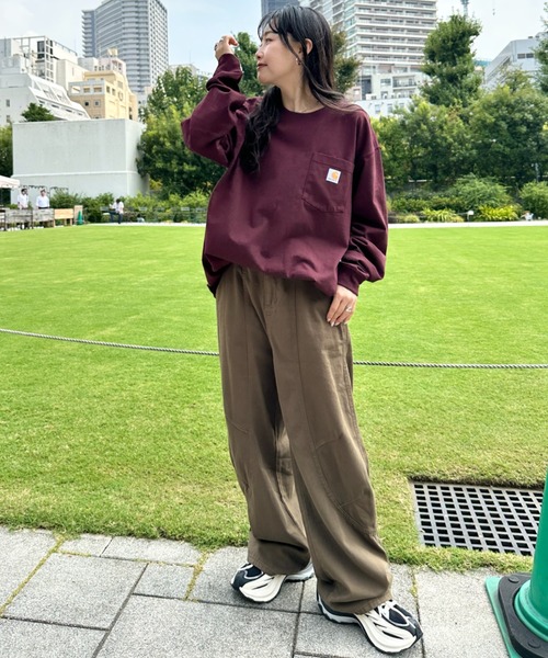 Carhartt（カーハート）の「Carhartt(カーハート)/ルーズフィット ロンT ポケT USA規格 ヘビーウェイト ビッグサイズ オーバーサイズ 6.5Oz ユニセックス ポケット付き コットン 長袖 ロンT K126（Tシャツ/カットソー・レディース・グレー/チャコールグレー/ダークブラウン/ホワイト/オリーブ/ブラック/ネイビー/グリーン/ライム/ワインレッド/オレンジ・XL/M/S/L/XXL）」の12枚目の写真