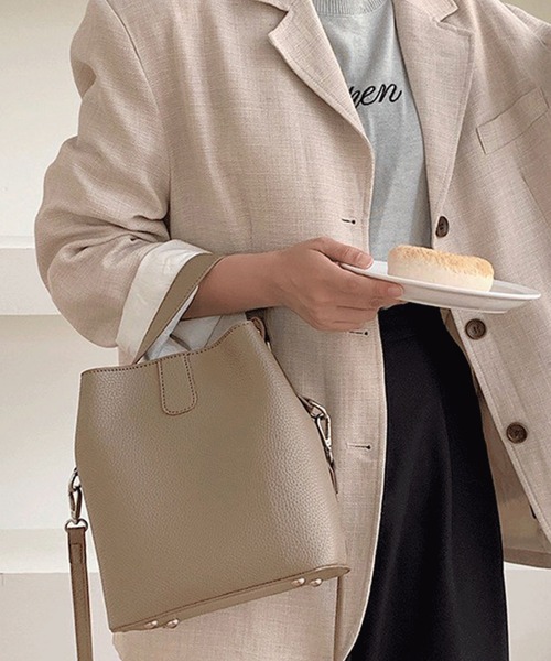 Chaco closet（チャコ クローゼット）の「2WAYワンハンドル ショルダーバッグ（ショルダーバッグ・レディース・ベージュ/キャメル/グレイッシュベージュ/アイボリー/ブラック・FREE）」の16枚目の写真