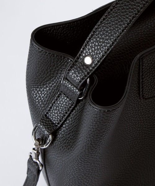 Chaco closet（チャコ クローゼット）の「2WAYワンハンドル ショルダーバッグ（ショルダーバッグ・レディース・ベージュ/キャメル/グレイッシュベージュ/アイボリー/ブラック・FREE）」の19枚目の写真