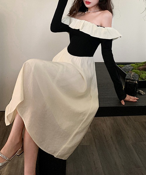 Jasmine Grandiflorum（ジャスミングランディフローラム）の「【Jasmine】オフショルフリルワンピース（ワンピース・レディース・ブラック/ホワイト・SMALL/MEDIUM/LARGE）」の12枚目の写真