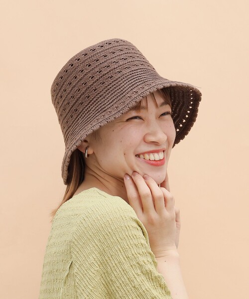 BEAMS HEART(ビームスハート)の「BEAMS HEART / かぎ針編み風 バケットハット(ハット・レディース・アイボリー/クリアブラック/ブラウン・FREE)」の3枚目の写真