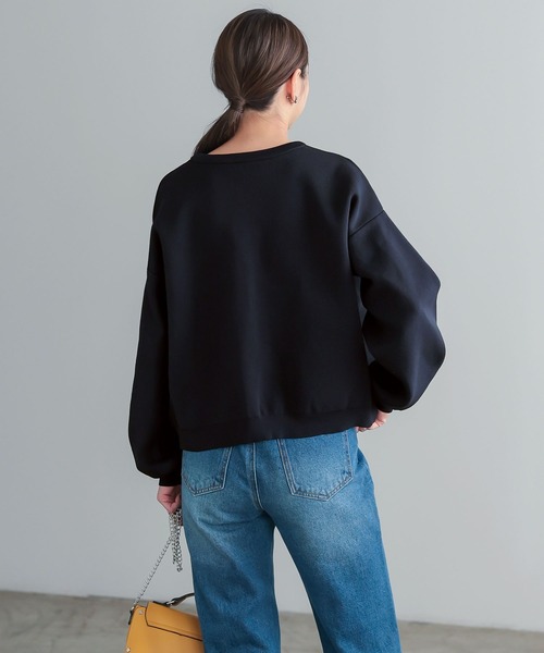 KOBE LETTUCE(コウベレタス)の「パールボタン毛玉レスニットカーディガン(カーディガン/ボレロ・レディース・オフホワイト/ネイビー/ラベンダー/ホワイト×ブラック/ホワイト系その他/ネイビー系/サーモンピンク/パープル/ホワイト系・FREE)」の13枚目の写真