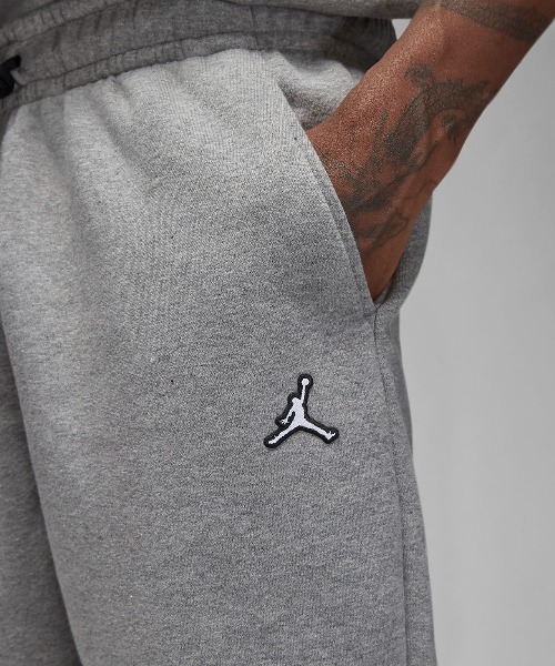 JORDAN BRAND(ジョーダンブランド)の「NIKE JORDAN ESS FLEECE PANTS DQ7341-091(その他パンツ・メンズ・グレー・MEDIUM/SMALL/LARGE/X-LARGE)」の4枚目の写真