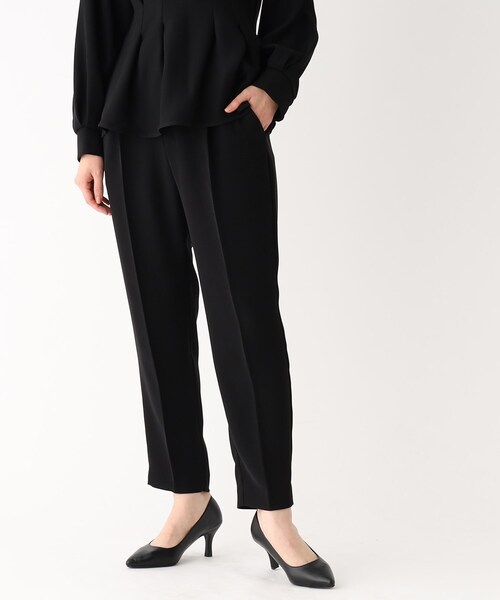 OPAQUE.CLIP（オペークドットクリップ）の「◆ガルーダダブルクロス テーパードパンツ（その他パンツ・レディース・ライトグレー/ブラック・36/38/40/42）」の10枚目の写真