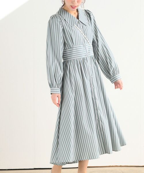 rps(アールピーエス)の「ウエスト切替フレアーシャツワンピース(シャツワンピース・レディース・グリーン/パープル/ブルー系その他2/ネイビー・フリー)」の2枚目の写真