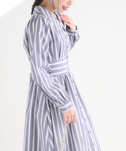 rps(アールピーエス)の「ウエスト切替フレアーシャツワンピース(シャツワンピース・レディース・グリーン/パープル/ブルー系その他2/ネイビー・フリー)」の17枚目の写真