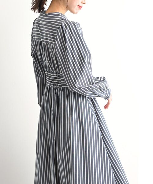 rps(アールピーエス)の「ウエスト切替フレアーシャツワンピース(シャツワンピース・レディース・グリーン/パープル/ブルー系その他2/ネイビー・フリー)」の8枚目の写真