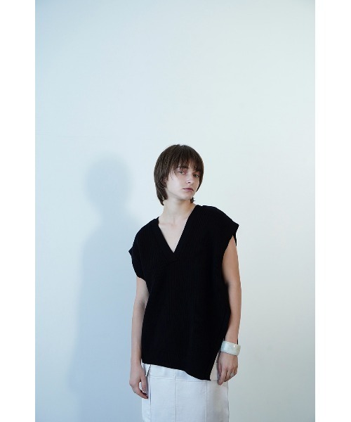 CLANE（クラネ）の「CLANE/クラネ/W FACE ASYMMETRY KNIT VEST