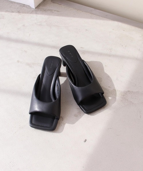 Three Four Time（ｽﾘｰﾌｫｰﾀｲﾑ）の「パッファーサンダル（サンダル・レディース・オレンジ/ブルー/ブラック・23.5㎝/24㎝）」の6枚目の写真